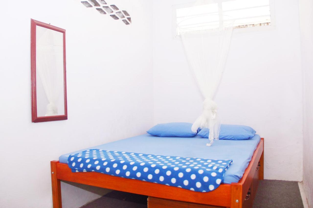 Rumah Singgah Manado Exterior photo